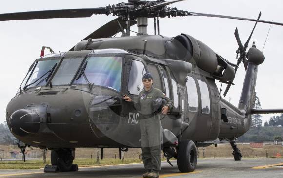 Desde este momento la capitana Charry está disponible para misiones de asaltos aéreos y humanitarias en el país. FOTO Jaime Pérez