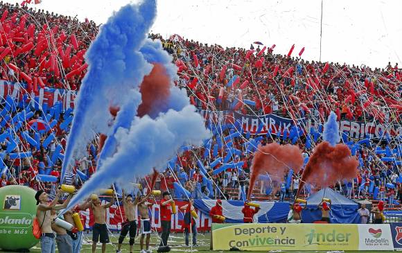 View Independiente Medellin Hinchada Background