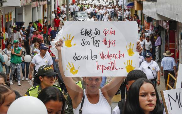 Niña de 4 años murió víctima de golpes y abuso sexual Niña de 4 años murió víctima de golpes y abuso sexual