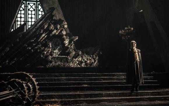 La madre de dragones. La madre de dragones.