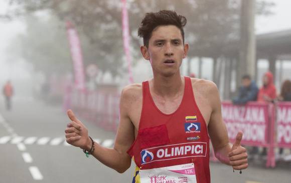 Nicolás Herrera ganó por segunda vez consecutiva la 12k Palmas. Carolina Tabares triunfó en damas.