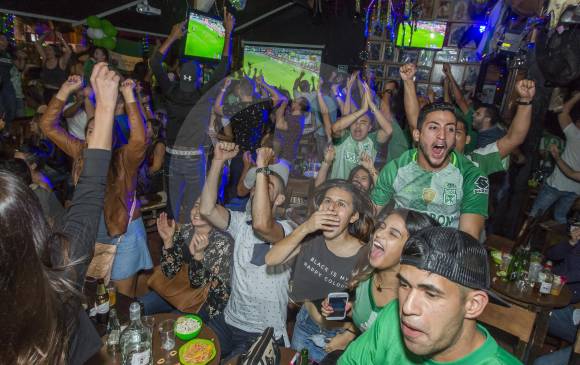 En todos los rincones se escuchó el grito de campeón. Fotos Carlos Velásquez, Juan A. Sánchez, Róbinson SáeNz