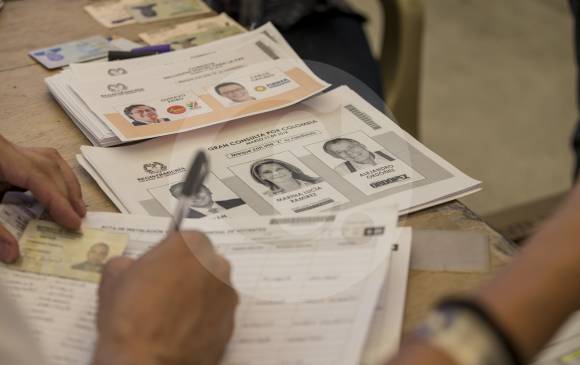En la capital antioqueña tuvieron que repartir más de 50.000 tarjetones de la consulta de derecha.