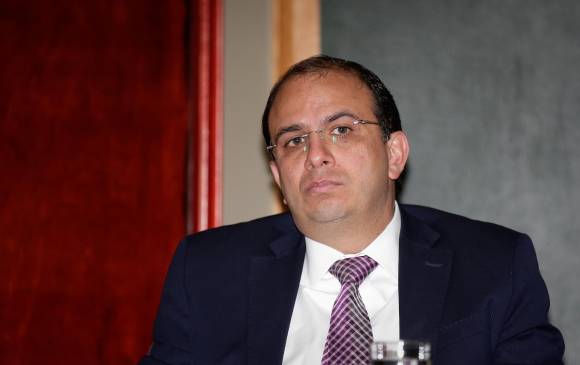 Carlos Camargo presentó su renuncia al CNE Carlos Camargo presentó su renuncia al CNE