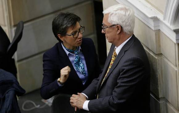 El senador del Polo Democrático, Jorge Robledo, también podría integrar la coalición que propone Claudia López. FOTO COLPRENSA El senador del Polo Democrático, Jorge Robledo, también podría integrar la coalición que propone Claudia López. FOTO COLPRENSA