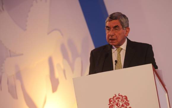 Óscar Arias recibió el premio Nobel en 1987. FOTO COLPRENSA