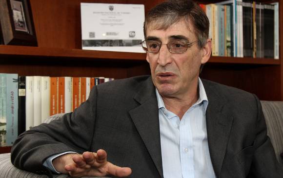 Abel Basti, periodista e investigador argentino sobre la presencia de Hitler en América Latina. FOTO COLPRENSA Abel Basti, periodista e investigador argentino sobre la presencia de Hitler en América Latina. FOTO COLPRENSA