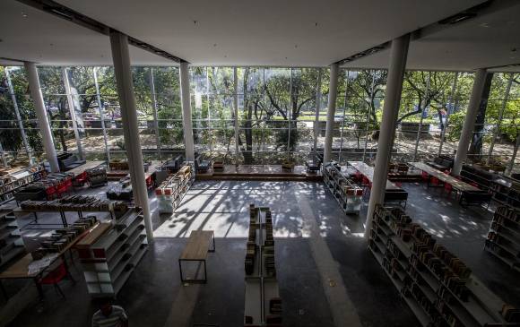 Primer piso, en el que está la colección. Primer piso, en el que está la colección.