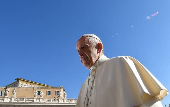 El Papa Francisco invitó a cenar a 20 presos y dos se fugaron