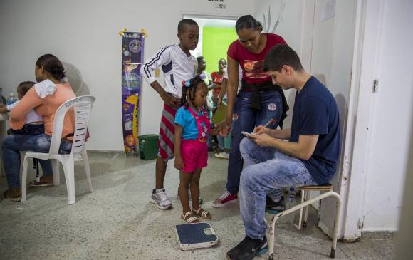 800 niños se vieron beneficiados con regalos que llevó la brigada de salud. FOTO ESTEBAN VANEGAS 800 niños se vieron beneficiados con regalos que llevó la brigada de salud. FOTO ESTEBAN VANEGAS
