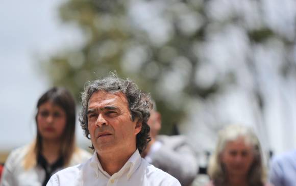 El exgobernador de Antioquia Sergio Fajardo toma distancia en la coalición con Claudia López y Jorge Robledo