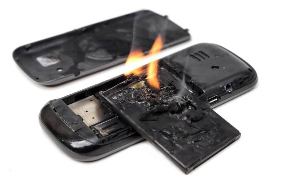 Hombre resultó herido en Bogotá por explosión de su celular