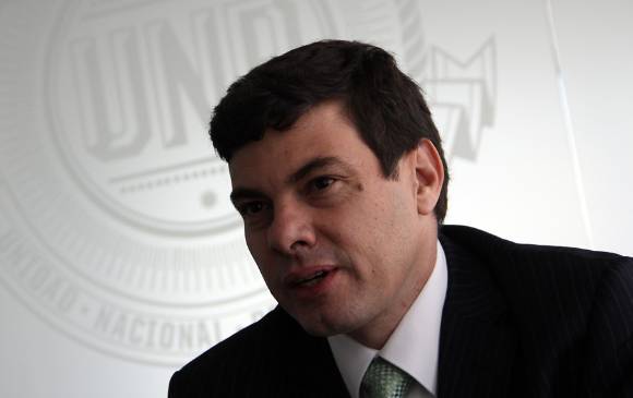 beber escoltas mamada beber escoltas mamada