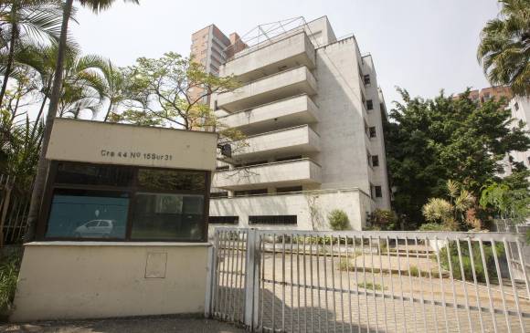 El edificio Mónaco en El Poblado es otro de los lugares al que acuden los extranjeros que contratan narcotours con agencias. FOTO EDWIN BUSTAMANTE El edificio Mónaco en El Poblado es otro de los lugares al que acuden los extranjeros que contratan narcotours con agencias. FOTO EDWIN BUSTAMANTE