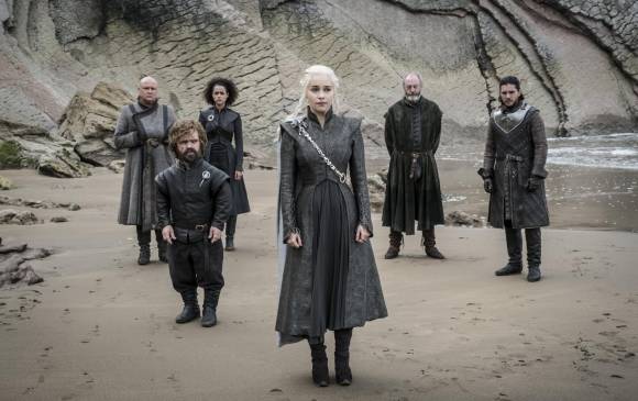 Daenerys recibe las malas noticias sobre las acciones de Cersei que han sido más inteligentes que las suyas. La madre de dragones se ha quedado sin aliados. FOTO Cortesía HBO Daenerys recibe las malas noticias sobre las acciones de Cersei que han sido más inteligentes que las suyas. La madre de dragones se ha quedado sin aliados. FOTO Cortesía HBO