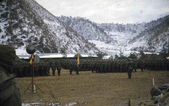 Integrantes del Batallón Colombia durante una parada militar en Corea del Sur Integrantes del Batallón Colombia durante una parada militar en Corea del Sur