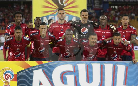 Racing pasó a octavos Racing pasó a octavos