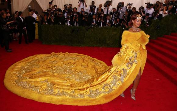 Rihanna en la exposición 2015. FOTO Reuters Rihanna en la exposición 2015. FOTO Reuters