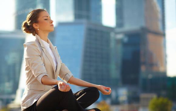 En esa decisión de comenzar a meditar, hay quienes hablan de poco tiempo. FOTO Shutterstock