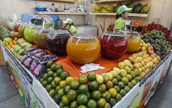 Oferta gastronómicaAborrajado, carne oreada, lechona o jugo de chontaduro. Hay una amplia variedad de platos típicos de diferentes regiones del país.