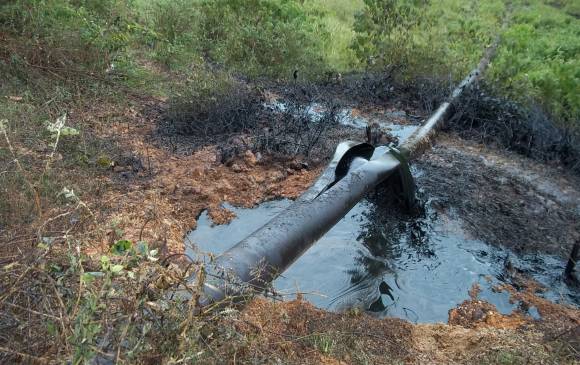 ELN habría atentado de nuevo contra un oleoducto en Nariño ELN habría atentado de nuevo contra un oleoducto en Nariño