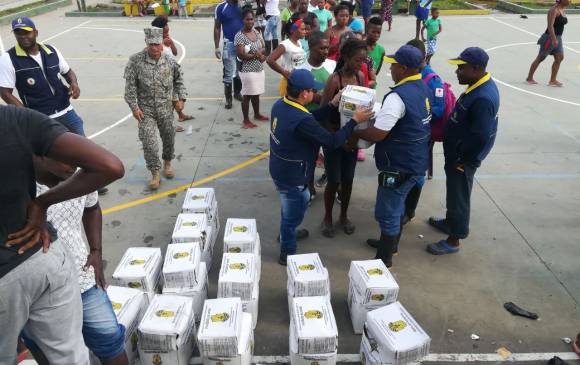 Se entregan 3.500 kit de ayuda humanitaria. Se entregan 3.500 kit de ayuda humanitaria.