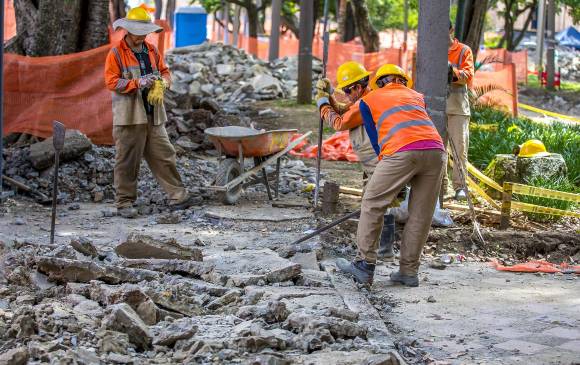 Obras de renovación en el Parque Bolívar. FOTO JUAN ANTONIO SÁNCHEZ Obras de renovación en el Parque Bolívar. FOTO JUAN ANTONIO SÁNCHEZ