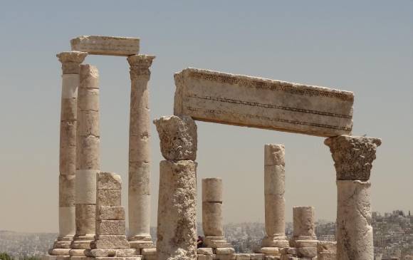 Restos del Templo de Hércules en Amán, Jordania. Foto: cortesía Claudia Arbeláez Restos del Templo de Hércules en Amán, Jordania. Foto: cortesía Claudia Arbeláez