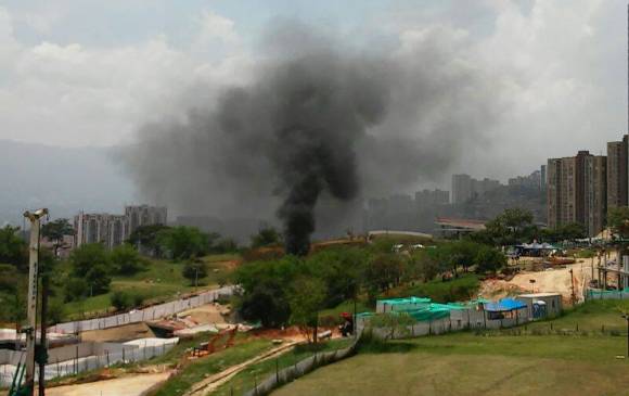 alimentadores loma de los bernal bus alimentador del metro fue incinerado en loma de los bernal alimentadores loma de los bernal bus alimentador del metro fue incinerado en loma de los bernal