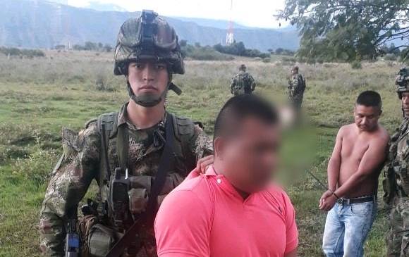 Capturan a alias 'Mordisco', presunto jefe de disidencia de las Farc Capturan a alias 'Mordisco', presunto jefe de disidencia de las Farc