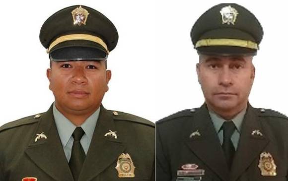 Subintendente Rafer Baldovino Muñoz (izquierda) e intendente Alexánder de Jesús Hernández Álvarez (derecha), fueron los dos policías asesinados tras el ataque en Puerto Valdivia. FOTO CORTESÍA Subintendente Rafer Baldovino Muñoz (izquierda) e intendente Alexánder de Jesús Hernández Álvarez (derecha), fueron los dos policías asesinados tras el ataque en Puerto Valdivia. FOTO CORTESÍA