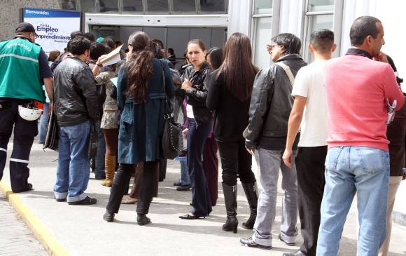 Desempleó bajó a 9,4% en marzo de 2018