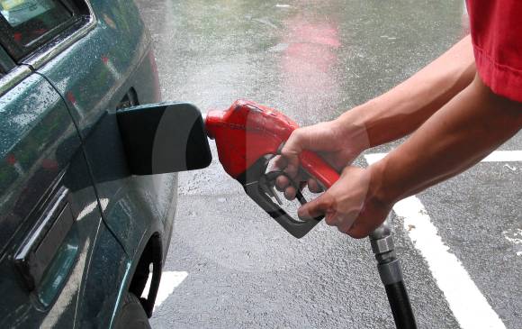 El martes sube el precio de la gasolina