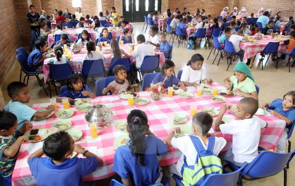 Según el Ministerio de Educación en lo que va corrido del año ha invertido alrededor de 1 billón de pesos unos 200.000 millones de pesos más que lo invertido en todo 2016