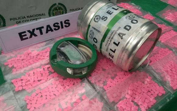 Incautan 10.000 pastillas de éxtasis en latas de cerveza