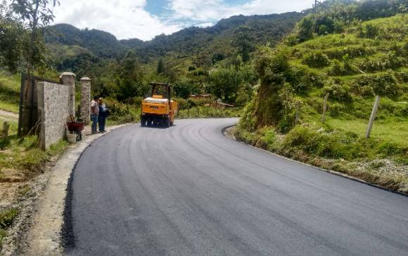 Con $120.000 millones avanza red vial secundaria en Antioquia