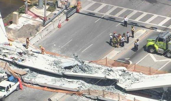 Varias personas mueren tras colapso de puente peatonal en universidad de Florida Varias personas mueren tras colapso de puente peatonal en universidad de Florida