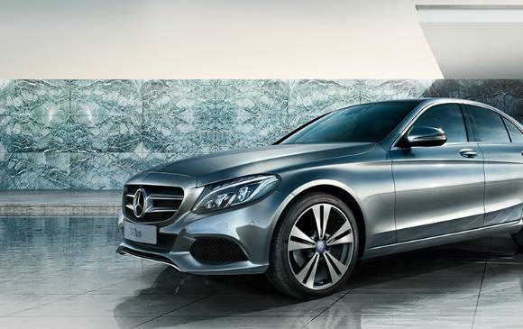 2. Mercedes-Benz Clase C (Premium)