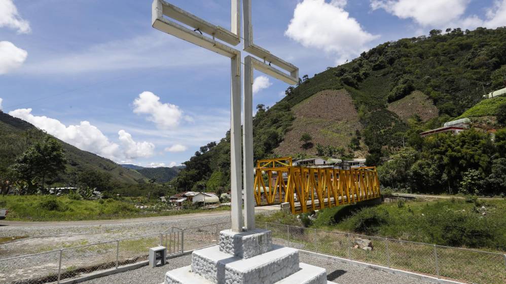 El pasado 18 de mayo se cumplieron tres años de esta tragedia natural. Para la reconstrucción del pueblo, y la reubicación de los afectados, fueron edificadas 300 viviendas, de las cuales la Nación entregó 278 y el sector privado, 30. Así luce ahora el municipio de Salgar, Suroeste antioqueño. FOTO: MANUEL SALDARRIAGA QUINTERO