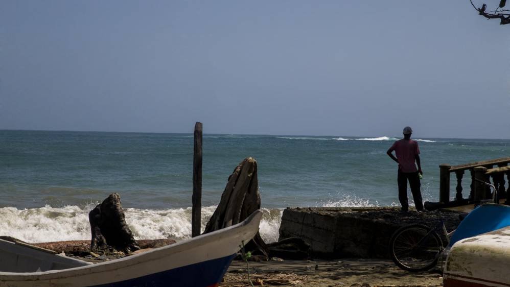 Algunos de los refugiados hacen varios intentos por cruzar la selva del Daríen, pagando a los coyotes por el transporte y según ellos a las autoridades para ser liberados luego de cada captura. Foto: Esteban Vanegas
