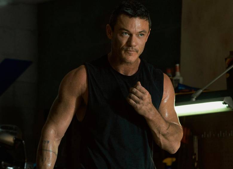 Por fin se estrena la serie que Luke Evans grabó en Colombia, se llama