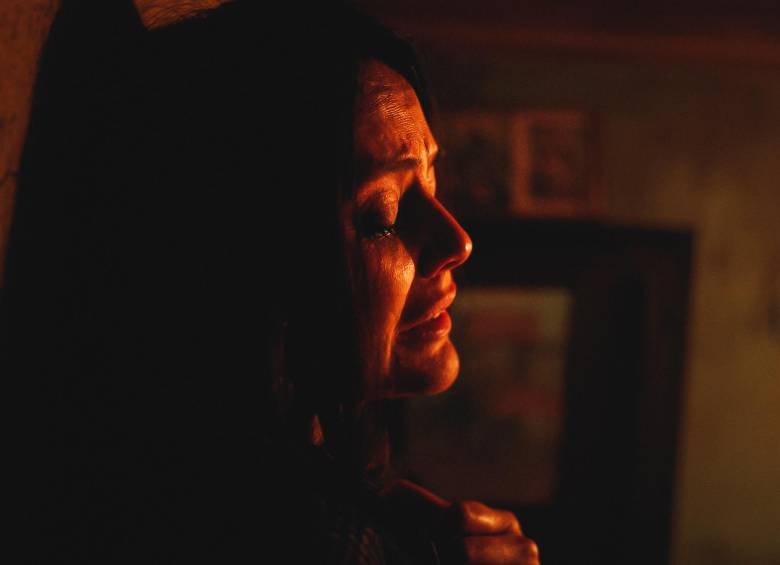 Cristina Umaña interpreta a la protagonista: Maruja Pachón, política y periodista colombiana. FOTO Cortesía Prime Video.