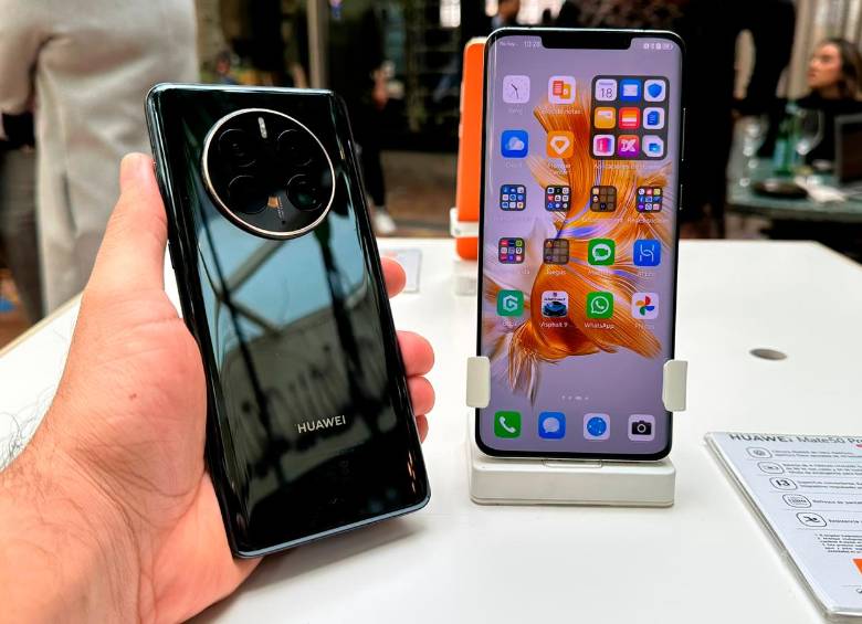 Así luce el nuevo celular de Huawei, el Mate 50 Pro. FOTO Juan Alcaraz S.