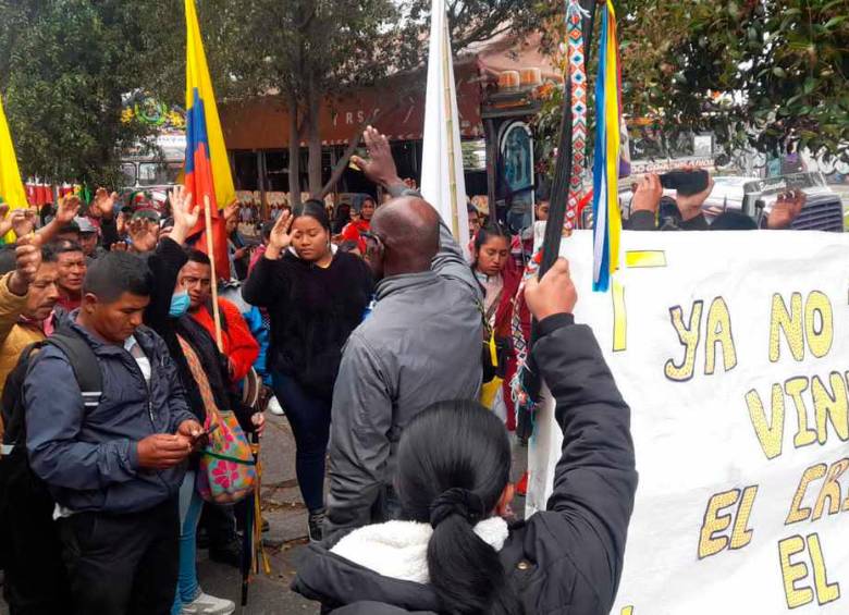 Las comunidades protestan en contra de la violencia dentro de territorios afectados por invasión de tierras. FOTO: CORTESÍA