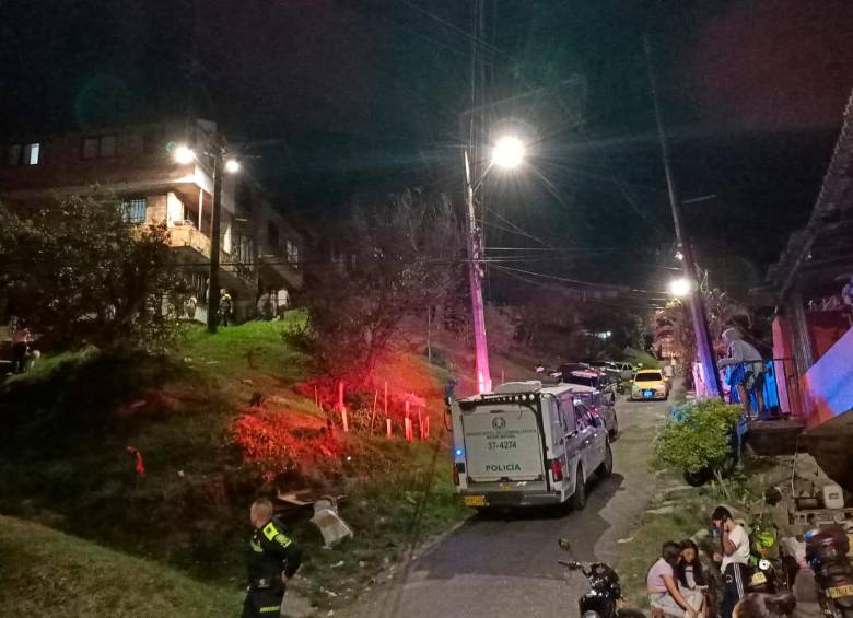 En este hecho, registrado en Aures, comuna 7 (Robledo), fue asesinado Duver Orlando Ramírez Ardila, de 32 años. FOTO: CORTESÍA