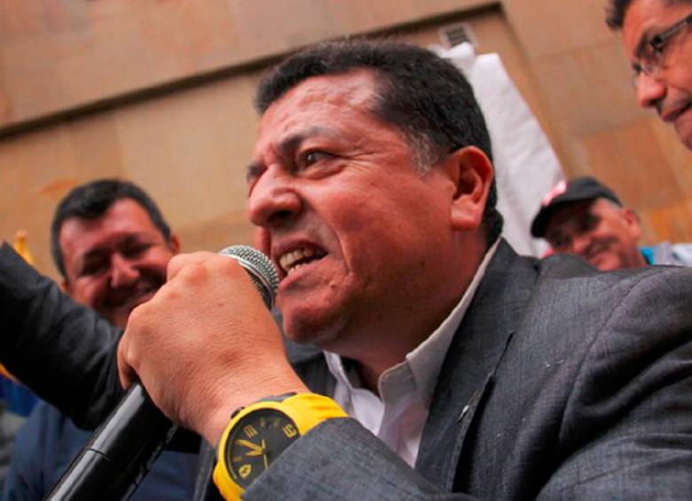 El día miércoles se dio el primer espacio de negociación sobre la regulación de las plataformas móviles. Foto: Colprensa. 