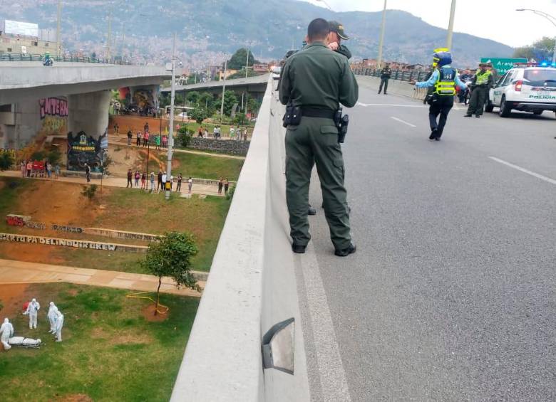 El puente de la Madre Laura se rige por el caos