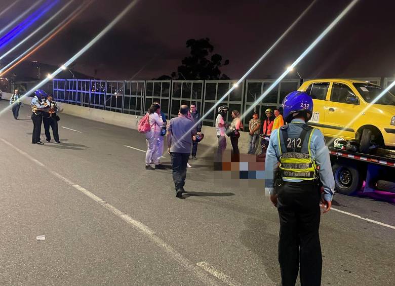 Contra este planchón colisionaron las dos mujeres en el puente de la Madre Laura. FOTO: CORTESÍA