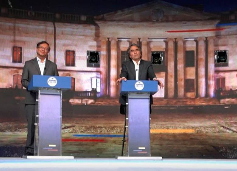 Los candidatos presidenciales Gustavo Petro, Federico Gutiérrez y Sergio Fajardo. FOTO NOTICIAS CARACOL