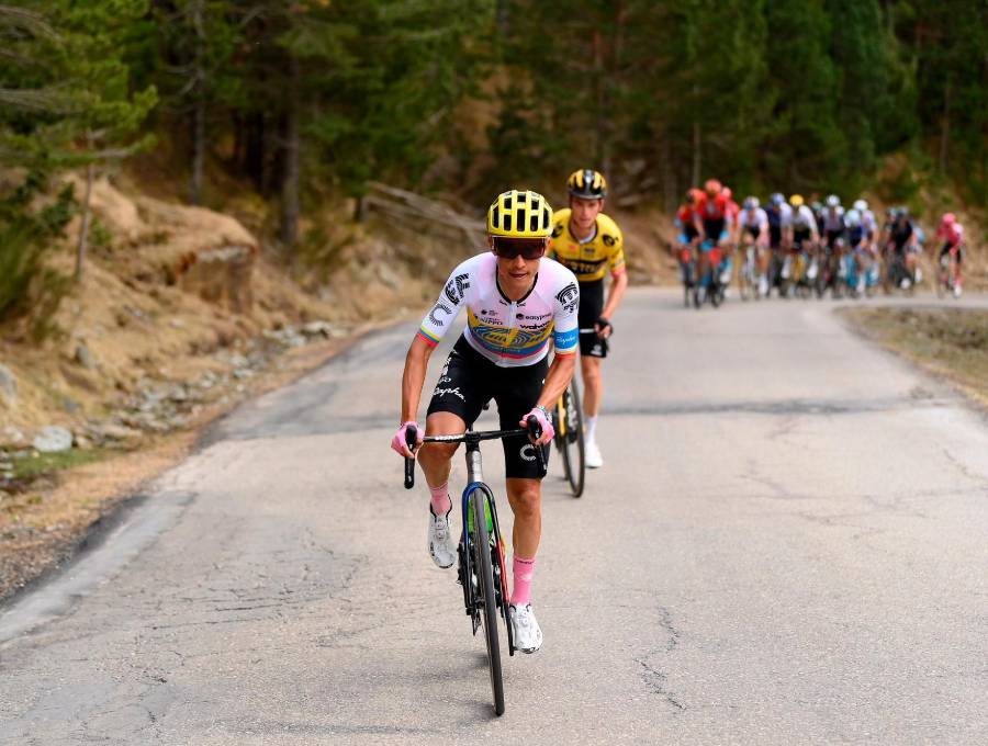En acción, Esteban Chaves.<span class="mln_uppercase_mln"> FOTO</span> <b><span class="mln_uppercase_mln">cortesía EF Pro Cycling</span></b>